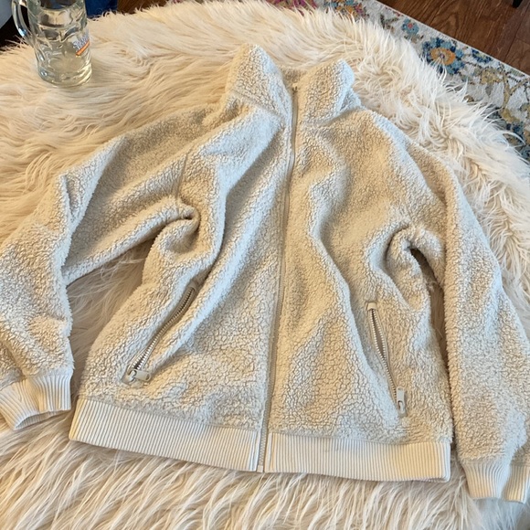 ATHLETA Tugga jacket - Picture 13 of 14